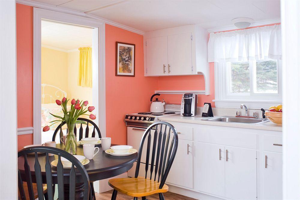 Maine Stay Inn And Cottages 케네벙크포트 외부 사진