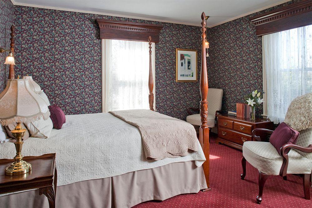 Maine Stay Inn And Cottages 케네벙크포트 외부 사진
