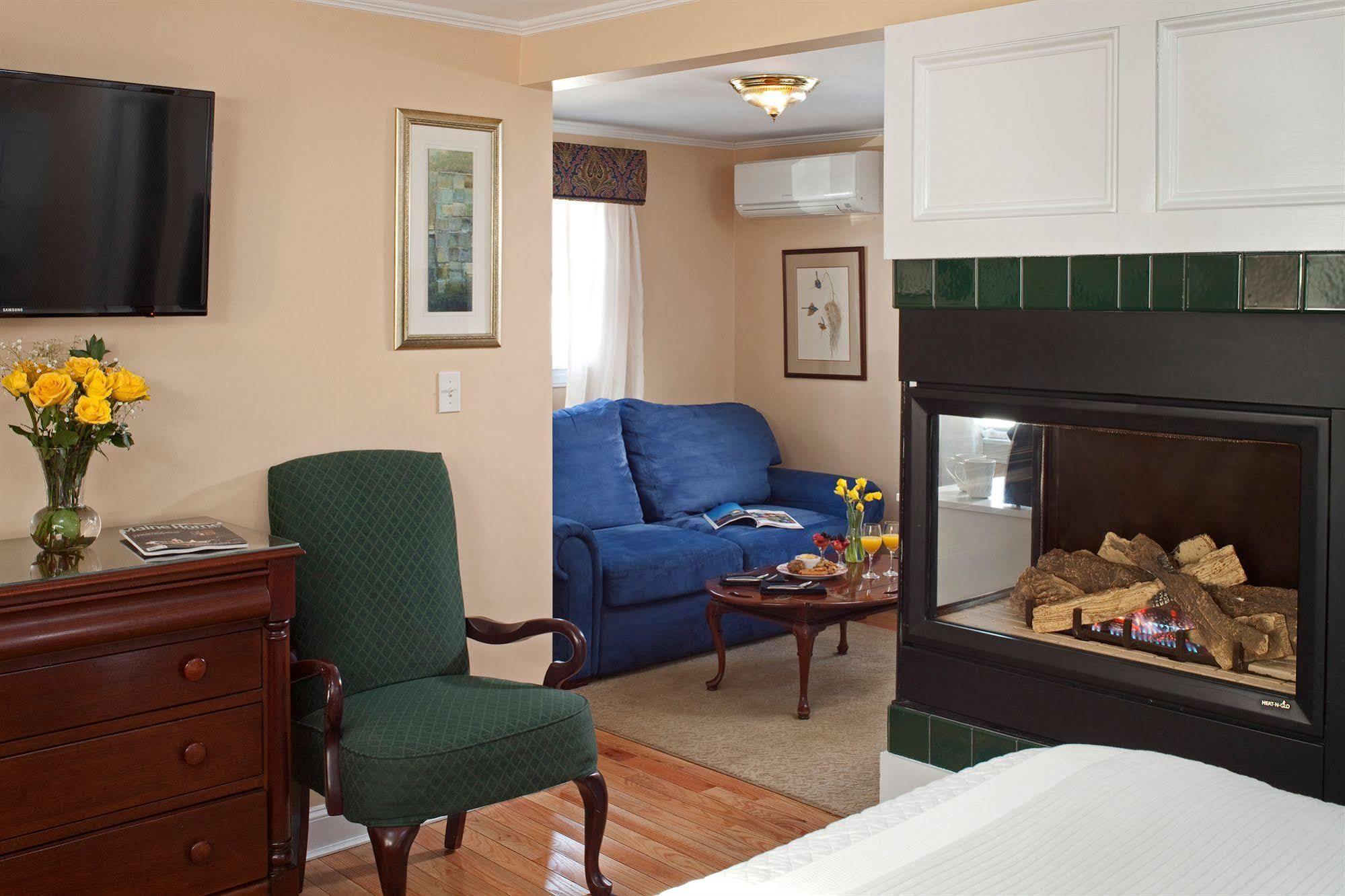 Maine Stay Inn And Cottages 케네벙크포트 외부 사진